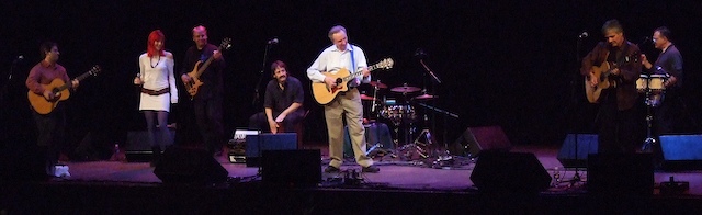 Al Stewart, with Laurence Juber, Dave Nachmanoff and supporting musicians